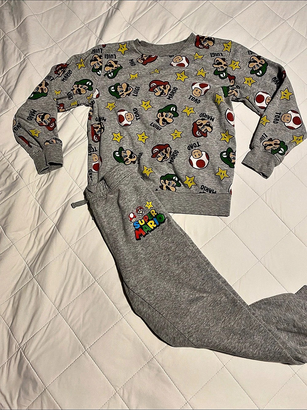 Super Mario Boys Medium (8) Pajama Set Gray